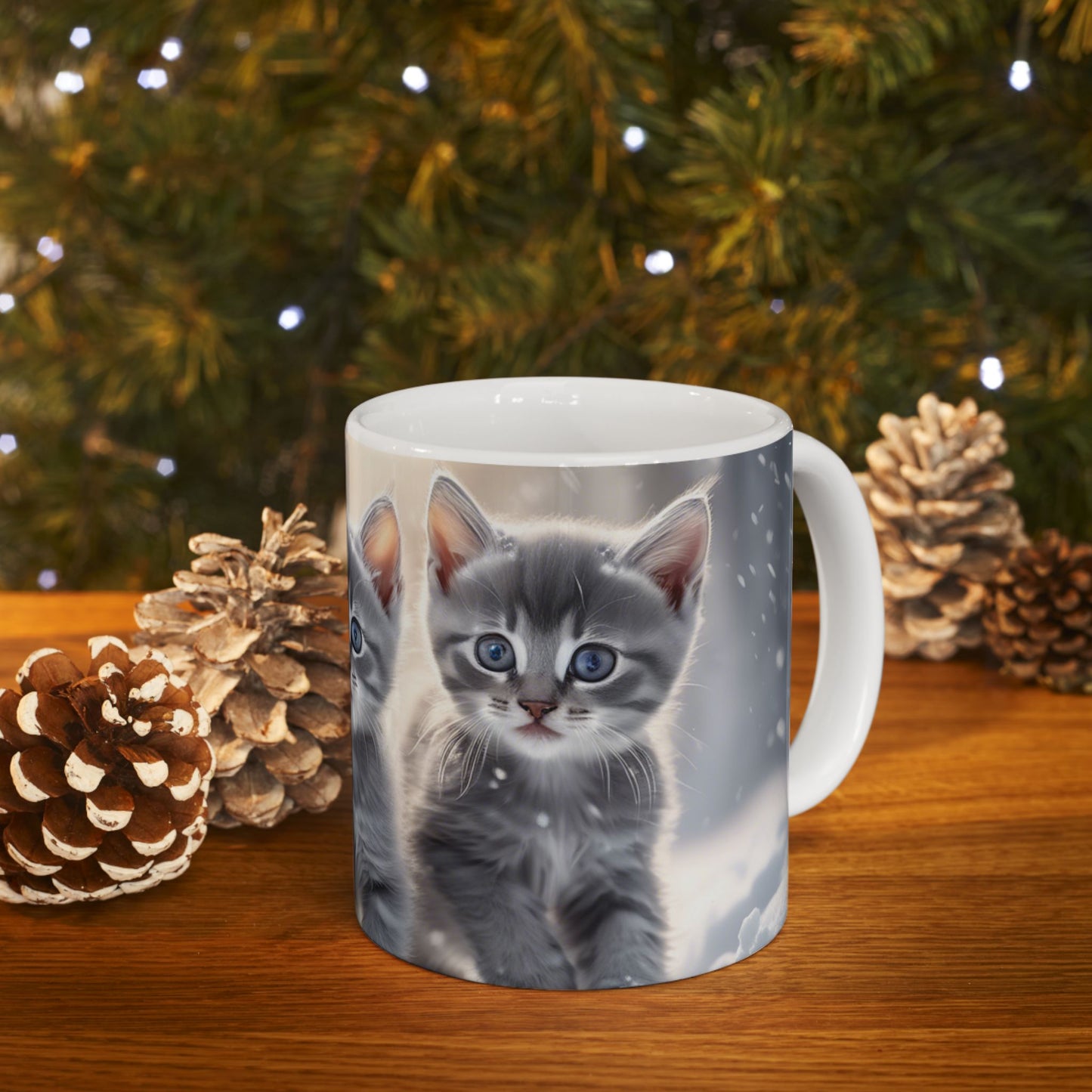 Large Coffee Mug, 11oz&15oz Coffee Mug with 3 Gray Calico Kittens Playing in the Snow Perfect for Winter Warmth and Seasonal Cheer