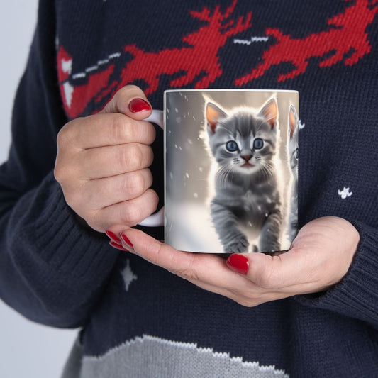 Large Coffee Mug, 11oz&15oz Coffee Mug with 3 Gray Calico Kittens Playing in the Snow Perfect for Winter Warmth and Seasonal Cheer