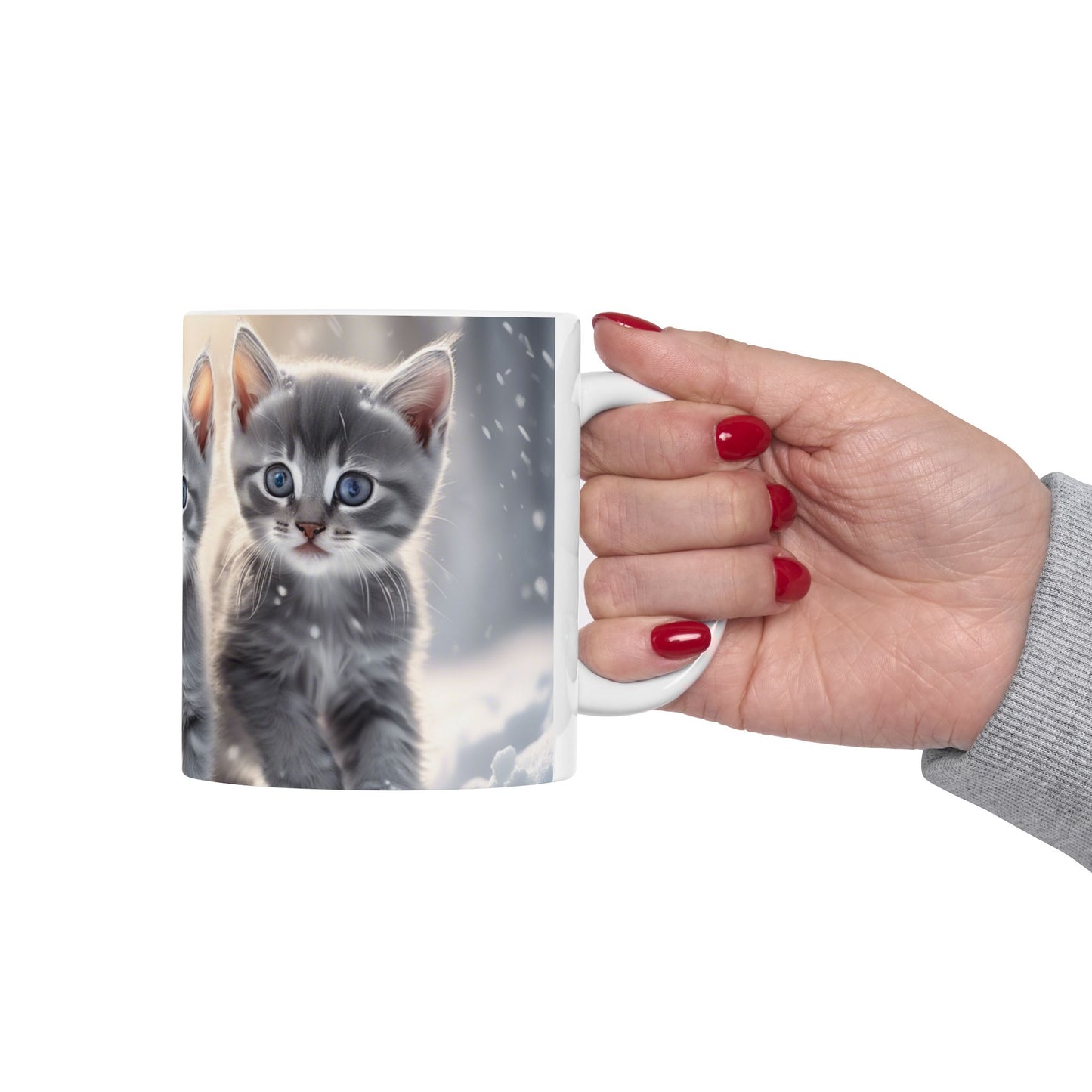 Large Coffee Mug, 11oz&15oz Coffee Mug with 3 Gray Calico Kittens Playing in the Snow Perfect for Winter Warmth and Seasonal Cheer